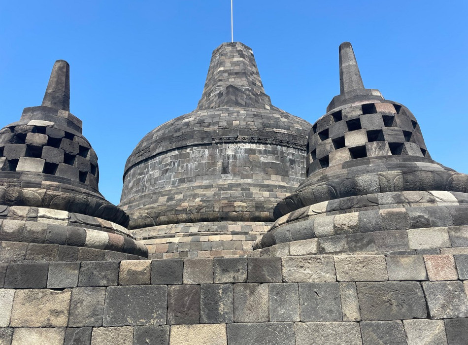 Semarang: Yogyakarta Borobudur & Prambanan 3D2N