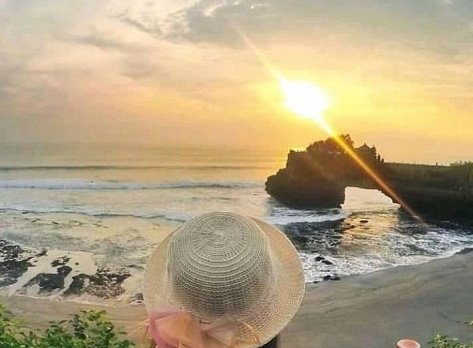 Benoa Port: Tanah Lot Tour Bali