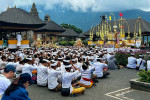 Benoa Port: Ubud Elephant Safari Ride Tour Bali