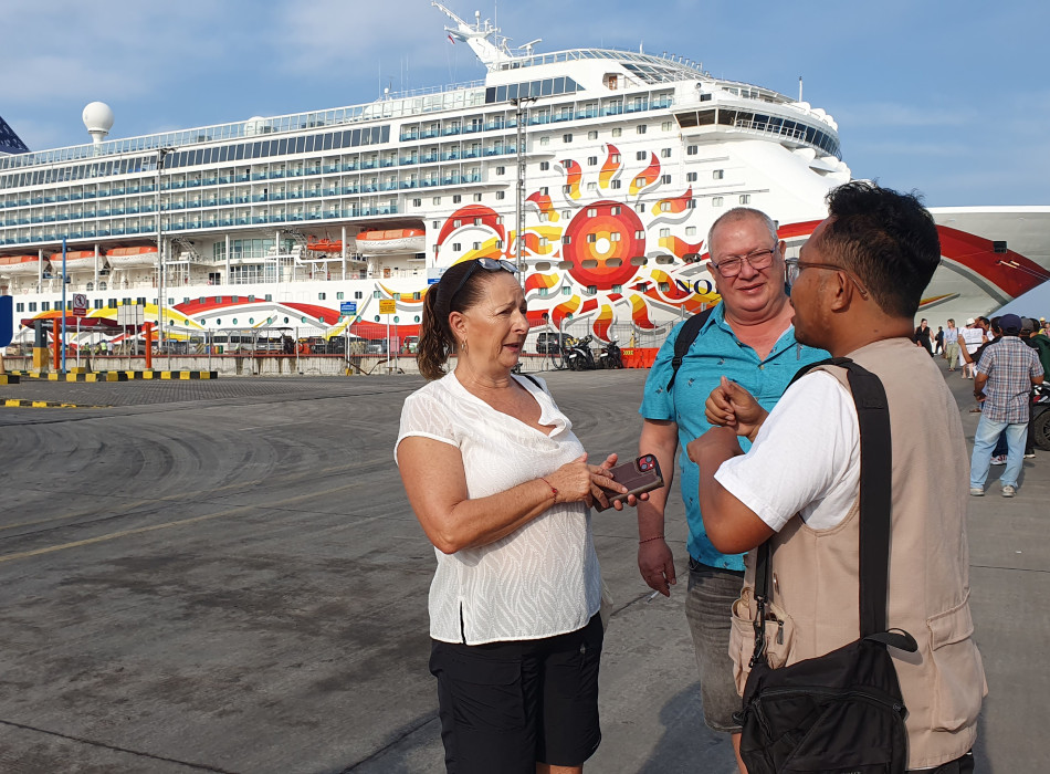 Borobudur Tour from Semarang Port