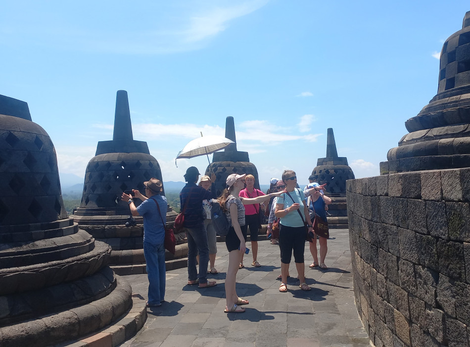 Bali: Borobudur and Prambanan Full Day Tours with Flights