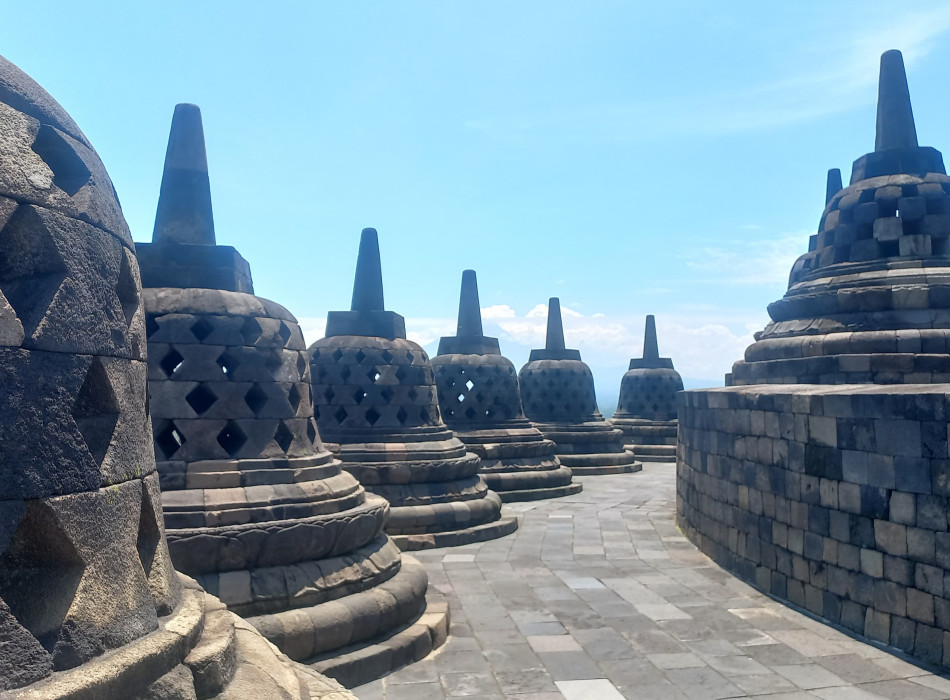 Bali: Borobudur and Prambanan Full Day Tours with Flights