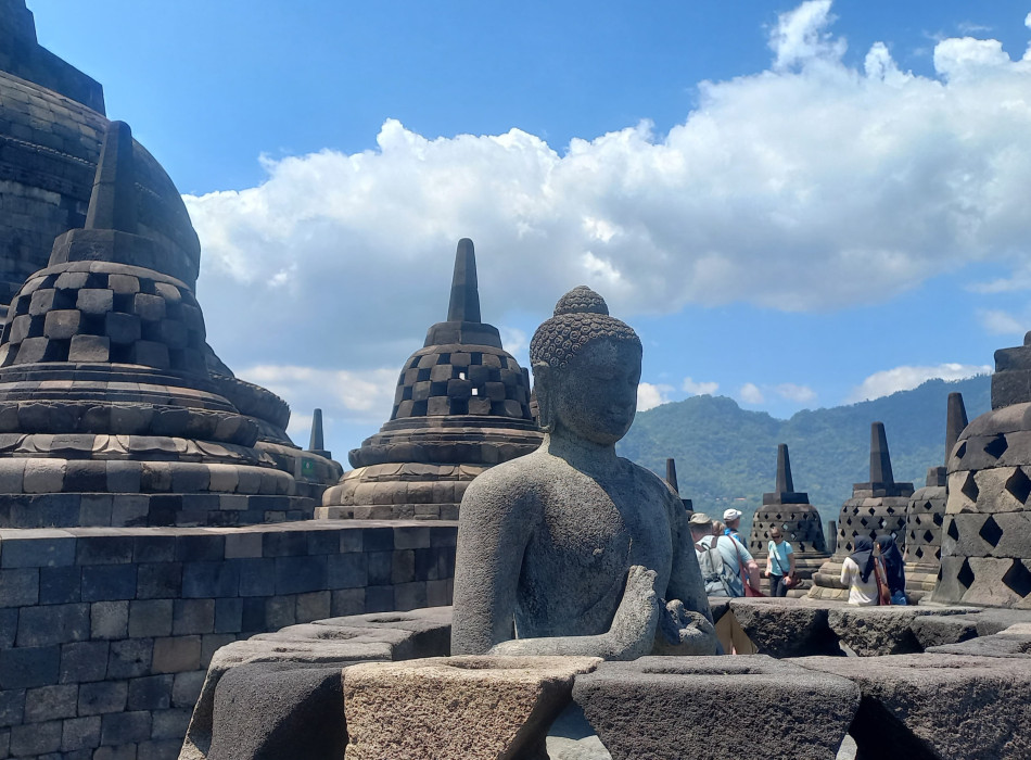 Bali: Borobudur and Prambanan Full Day Tours with Flights