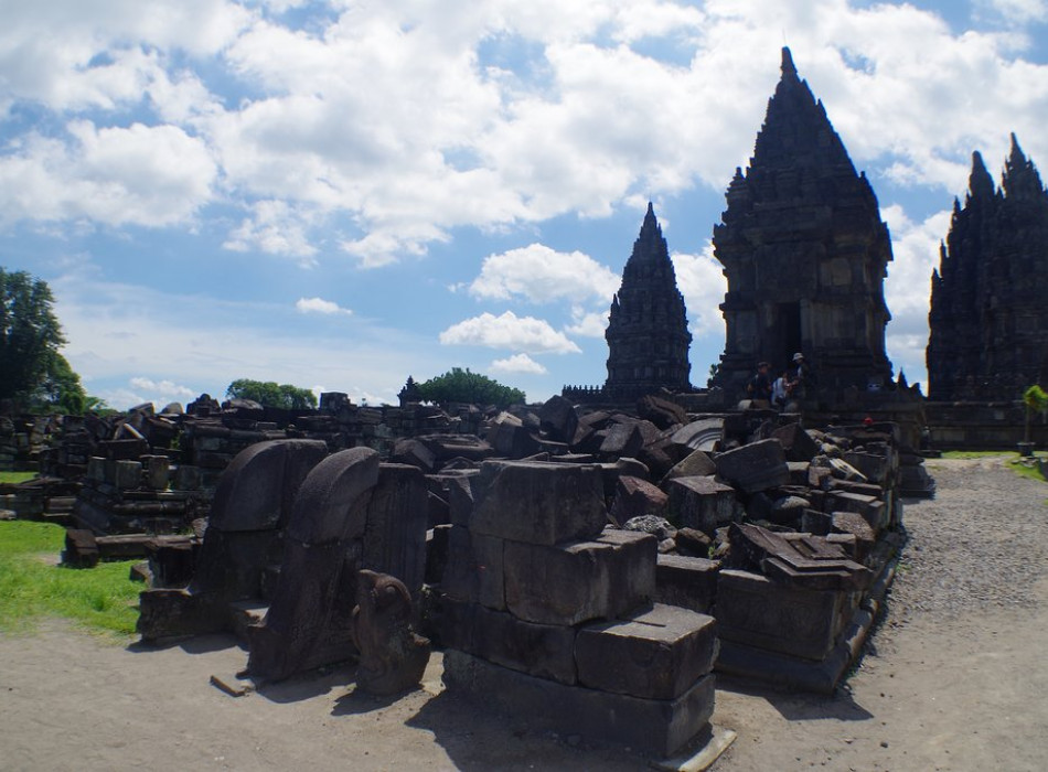 Bali: Borobudur and Prambanan Full Day Tours with Flights