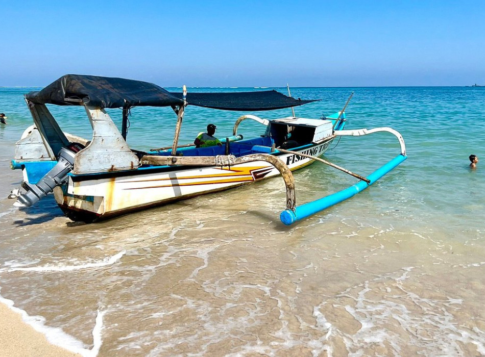 Sasak Tribe and Beach Tours from Lembar Port Lombok