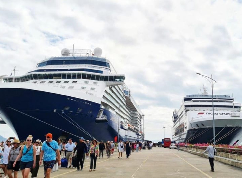From Jakarta Port: Cultural and Historical City tour