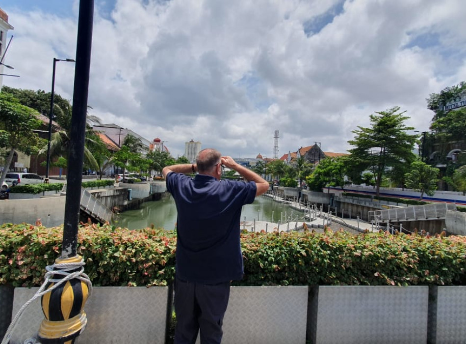 From Jakarta Port: Cultural and Historical City tour