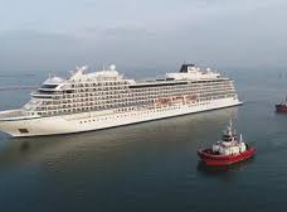 Borobudur Tour from Viking Cruises ( Semarang Port )