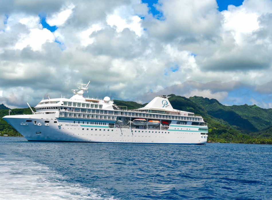 Borobudur Tour from Paul Gauguin Cruises ( Semarang Port )