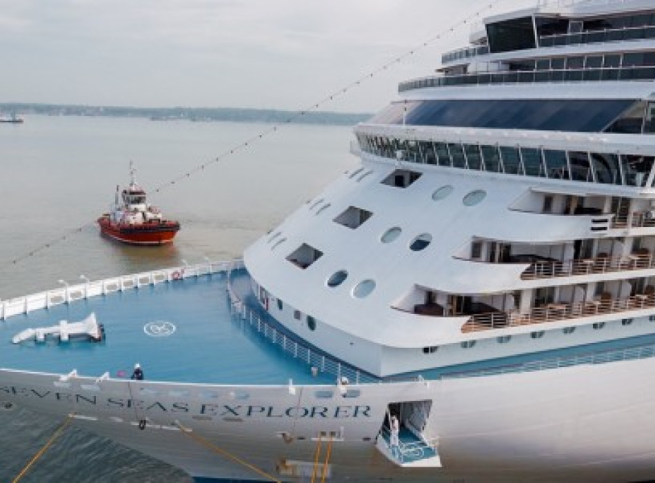 Borobudur Tour from Regent Seven Seas Cruises ( Semarang Port )