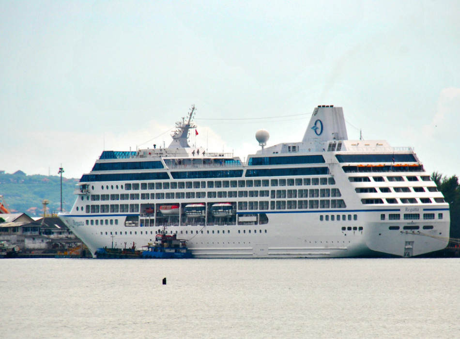 Archeological Trowulan Tour from Oceania Cruises Regatta ( Surabaya Port )