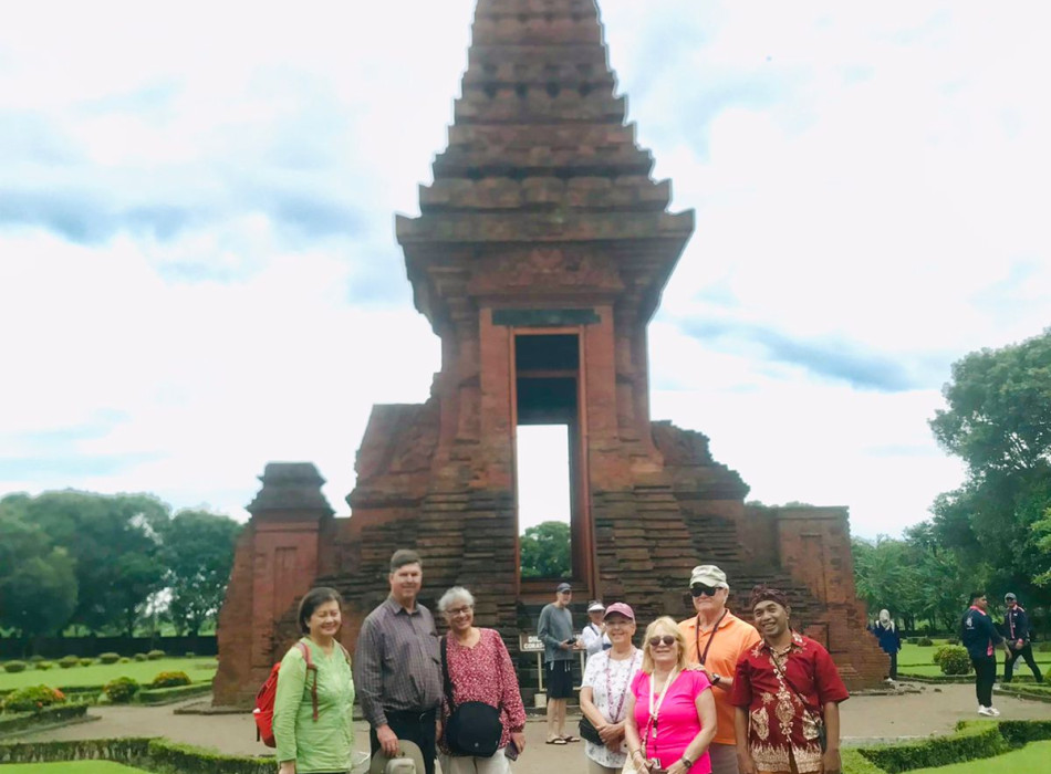 Archeological Trowulan Tour from Holland America Line Westerdam ( Surabaya Port )