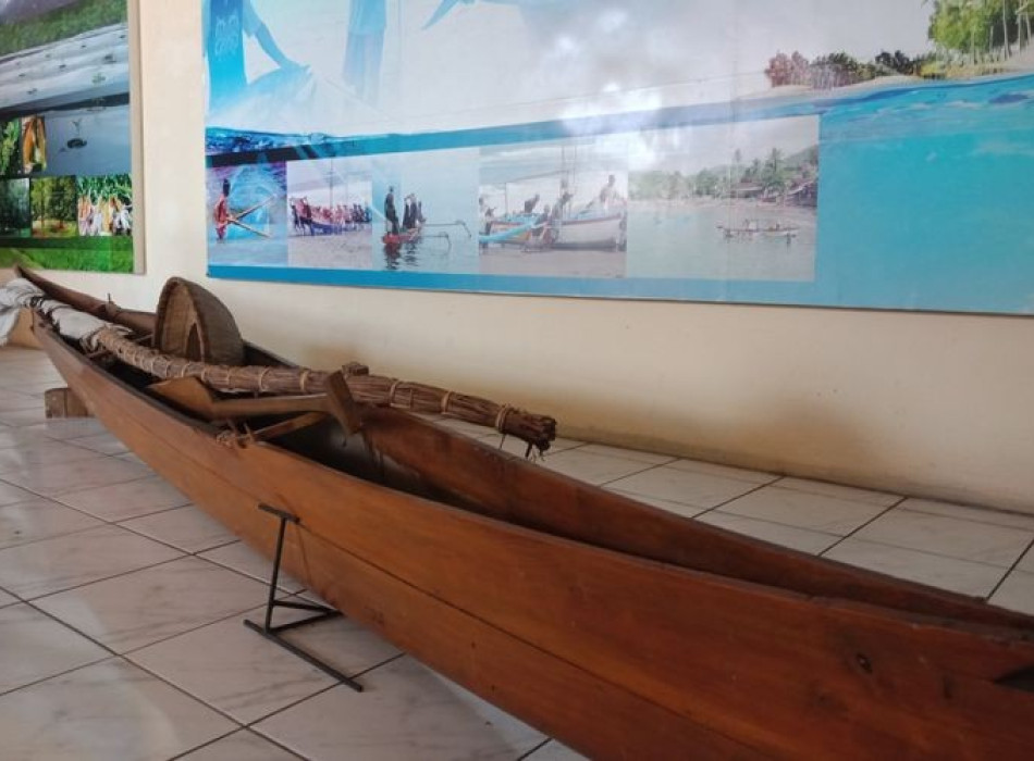 Manado City Tour  from Seabourn Quest ( Bitung Port Manado )