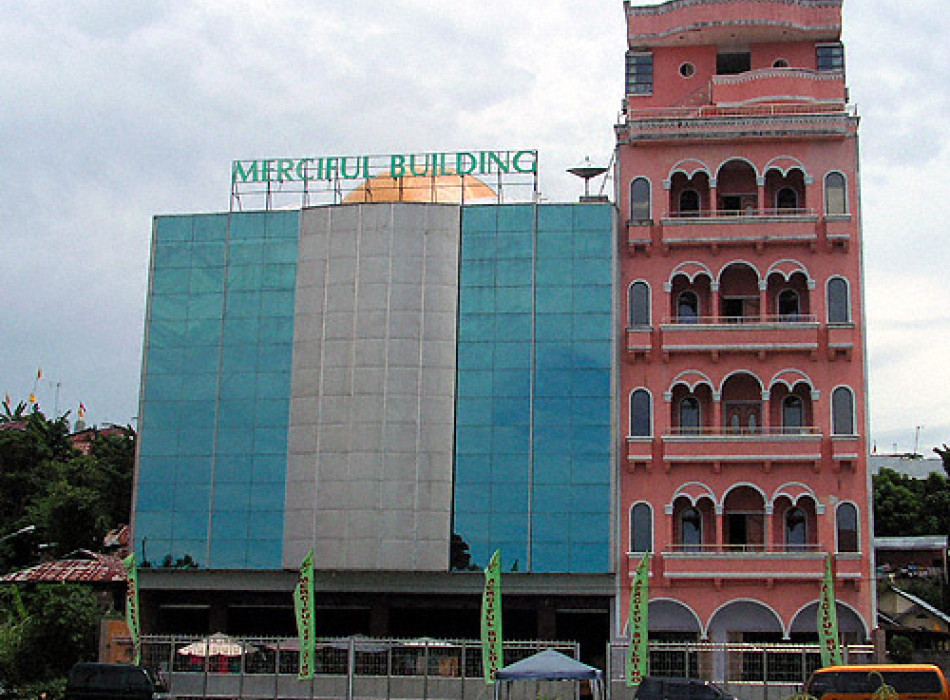 Manado City Tour  from Seabourn Quest ( Bitung Port Manado )