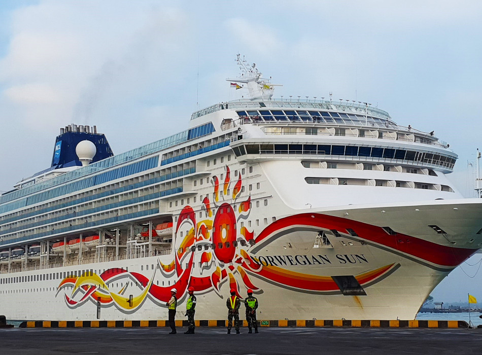 Semarang City Tour from Semarang Port