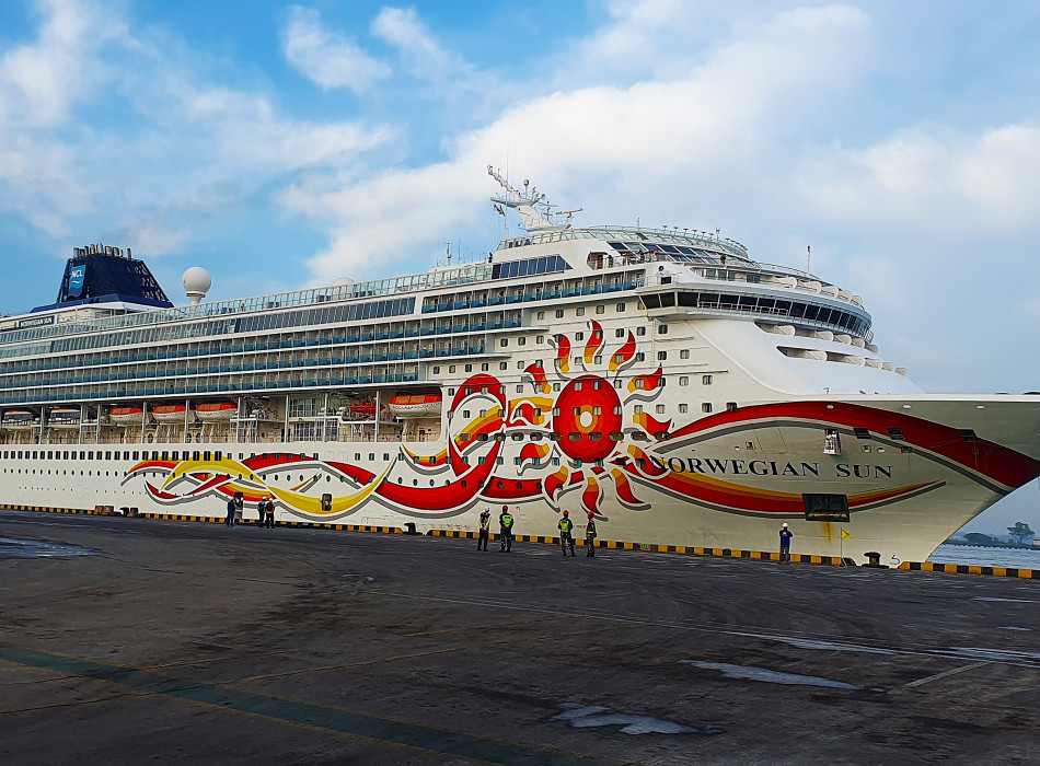 Semarang City Tour from Semarang Port