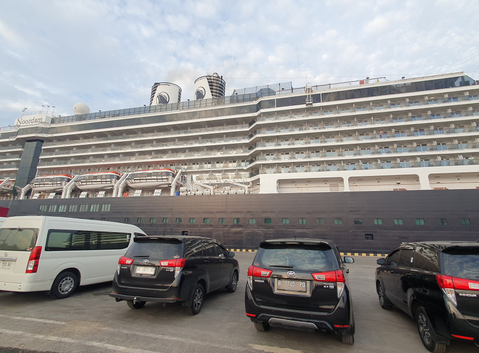 Semarang City Tour from Semarang Port